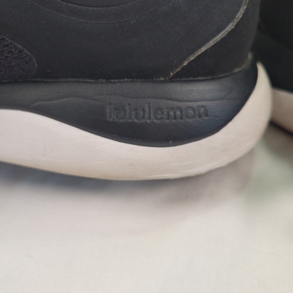 Lululemon Chargefeel Workout Low Shoes Sneakers Black Athletic Womens Size 8 - Picture 3 of 9